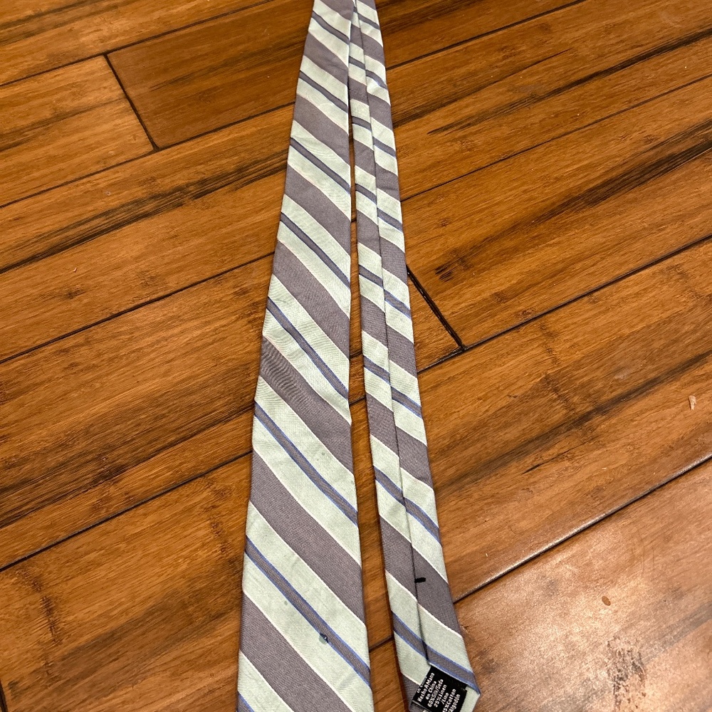 Men’s tie